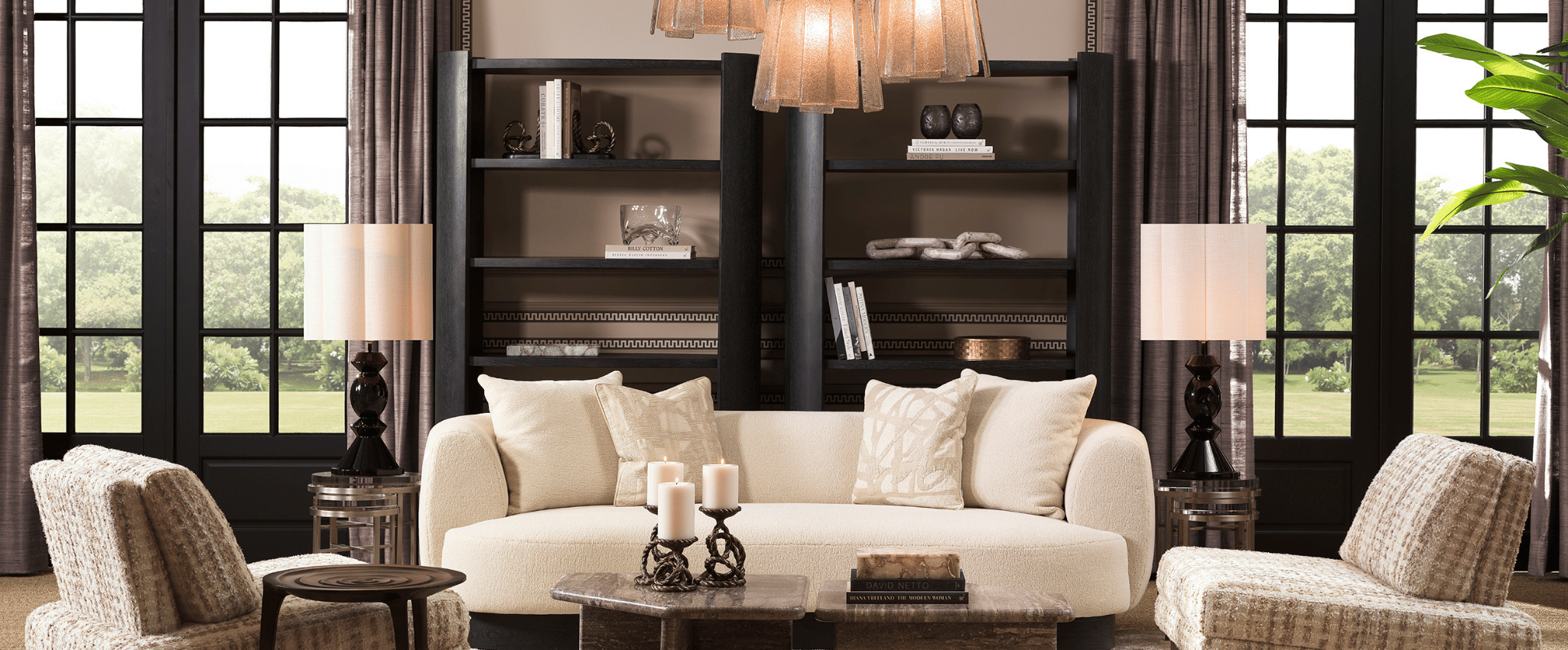 Shelves and  étagères