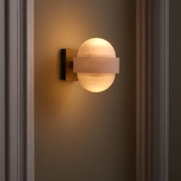 Icarus Alabaster & Brass Wall Lamp