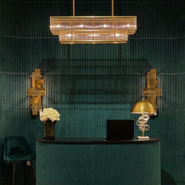 Le Marais Chandelier